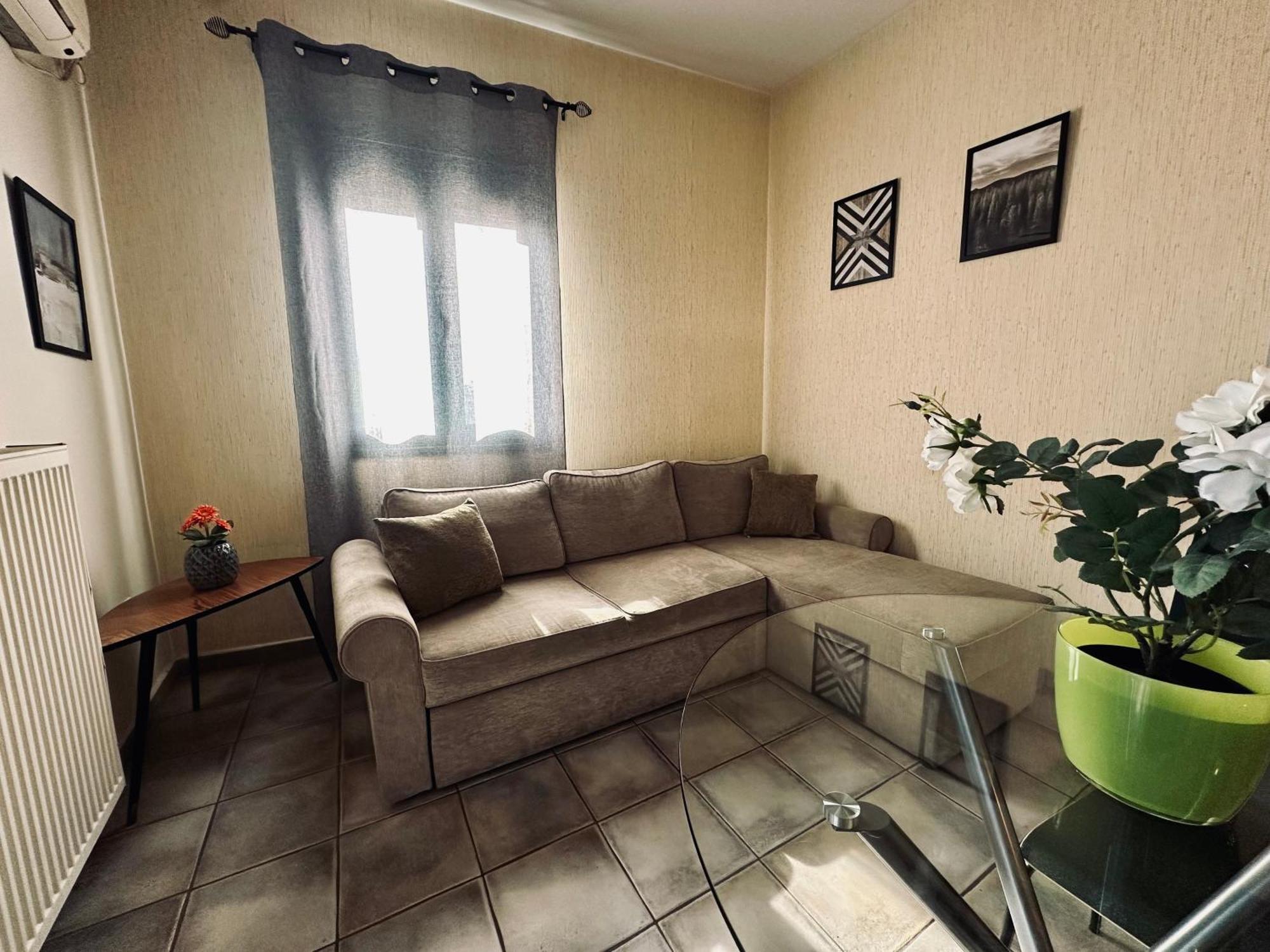 Cozy Apartments Mc Queen Athens Exterior photo