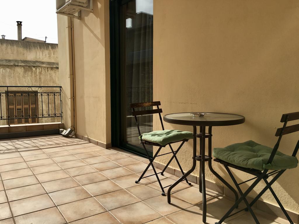 Cozy Apartments Mc Queen Athens Exterior photo